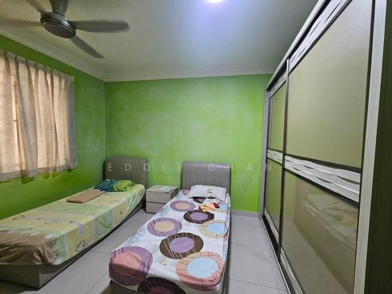 Condominium for Rent at Platinum Lake PV 16 - Eddie Chan - Bedroom - PropertyGuru.com.my
