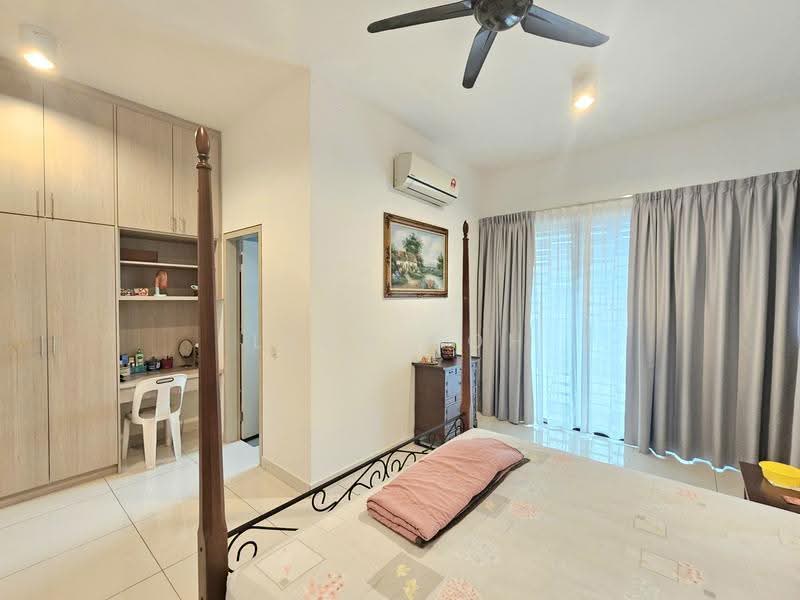 Rumah Berkembar untuk Dijual di Bandar Rimbayu (Telok Panglima Garang) - Leon Goh - Bedroom - PropertyGuru.com.my