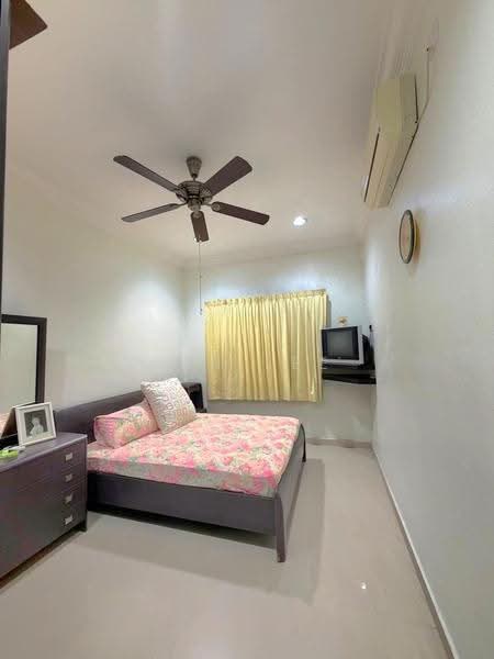 2-storey Terraced House for Sale in Pulau Pinang (Jelutong) - Ben Lee - Bedroom - PropertyGuru.com.my