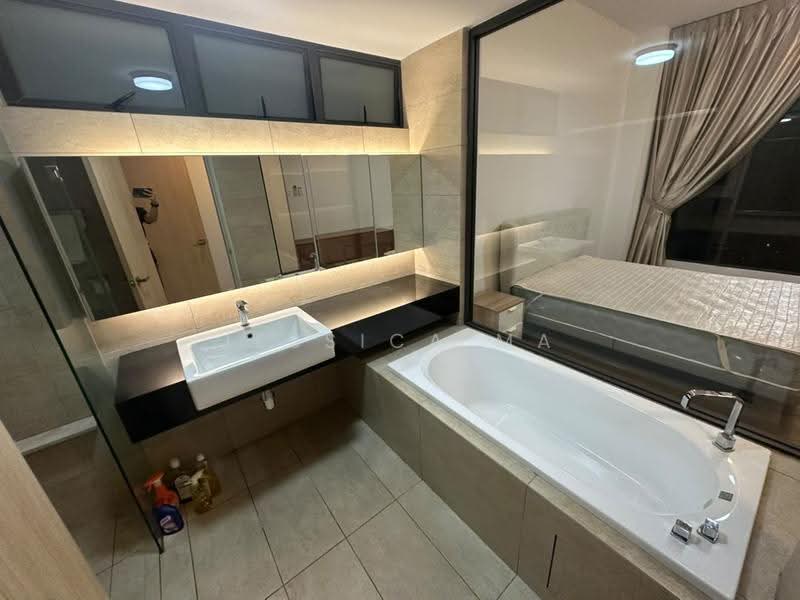 Kondominium untuk Disewa di The WaterEdge (Pinggiran Air) - Jessica Ma - Bathroom - PropertyGuru.com.my