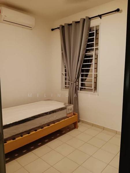 Pangsapuri untuk Disewa di Molek Ria - Melinda Ee - Bedroom - PropertyGuru.com.my