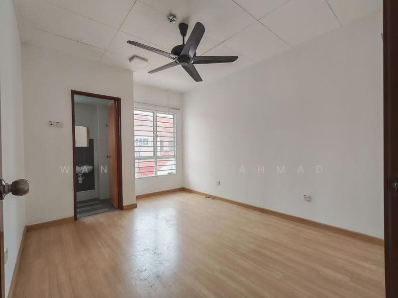 Terraced House for Sale in Sungai Buloh (Selangor) - Wan Azlan Ahmad - PropertyGuru.com.my