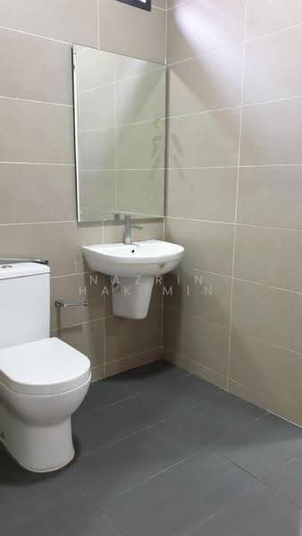 2-storey Terraced House for Sale in Elmina (Shah Alam) - Nazrin Hakimin - Bathroom - PropertyGuru.com.my