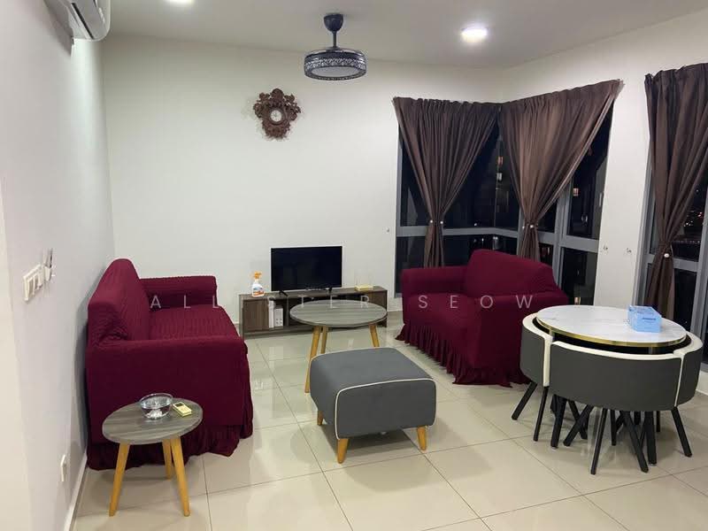 Kediaman Servis untuk Disewa di Gravit8, Klang - Allister Seow - Living Room - PropertyGuru.com.my