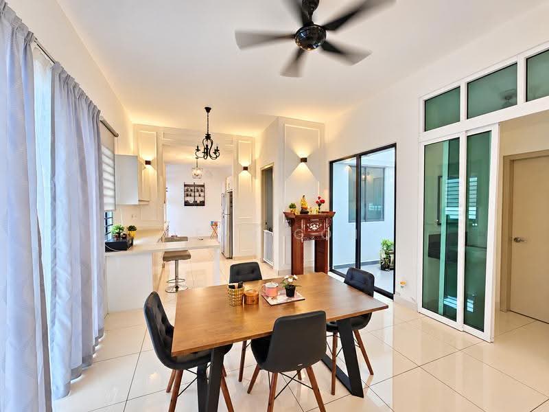 Rumah Berkembar untuk Dijual di Telok Panglima Garang (Selangor) - Leon Goh - Dining Room - PropertyGuru.com.my