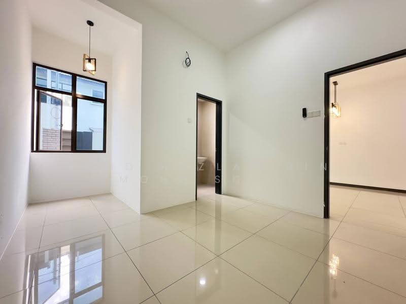 2-storey Terraced House for Sale in Saujana Utama (Selangor) - Mohd Hazlan bin Mohd Sopi - PropertyGuru.com.my