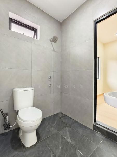 Rumah Teres 2-Tingkat untuk Dijual di Taman Daya (Johor Bahru) - Wil Mong - Bathroom - PropertyGuru.com.my