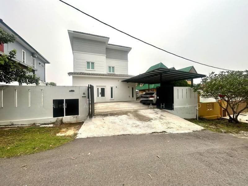 Rumah Banglo untuk Dijual di Bangi (Selangor) - Wan Azlan Ahmad - PropertyGuru.com.my