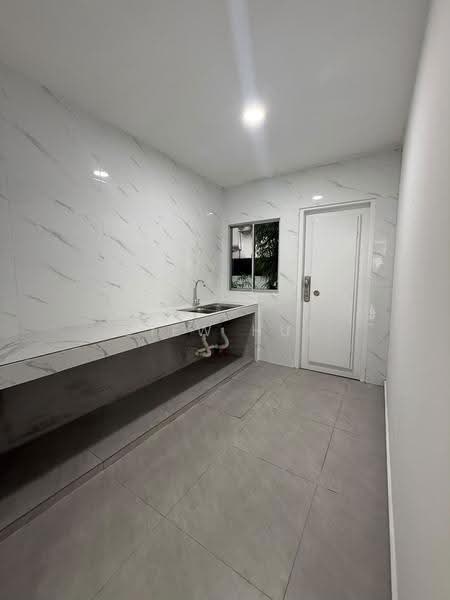 2-storey Terraced House for Sale in Taman Puteri Wangsa (Ulu Tiram) - Siew Hui - Kitchen - PropertyGuru.com.my