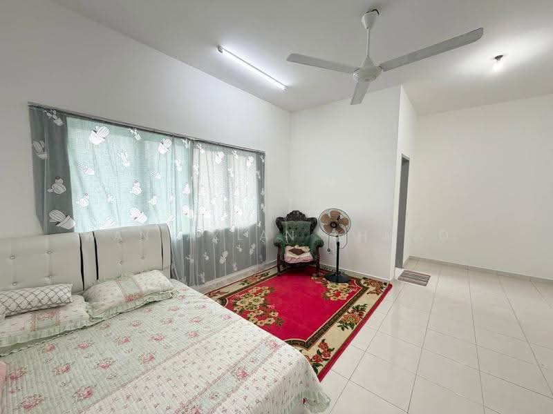 2-storey Terraced House for Sale in Kuala Selangor (Selangor) - Wan Azlan Ahmad - PropertyGuru.com.my