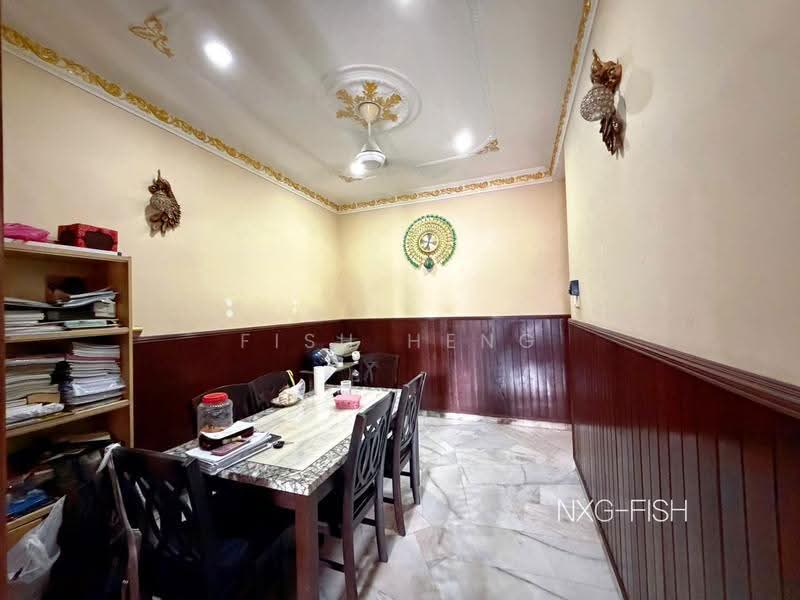 Rumah Teres untuk Dijual di Shah Alam (Selangor) - Fish Heng - Dining Room - PropertyGuru.com.my