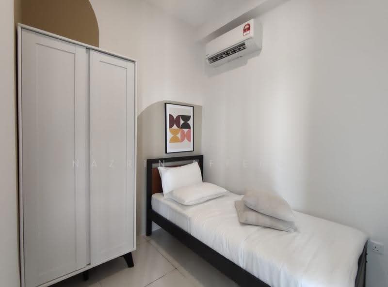 Kediaman Servis untuk Disewa di The Glenz @ Glenmarie - Nazrin Affendy - Bedroom - PropertyGuru.com.my