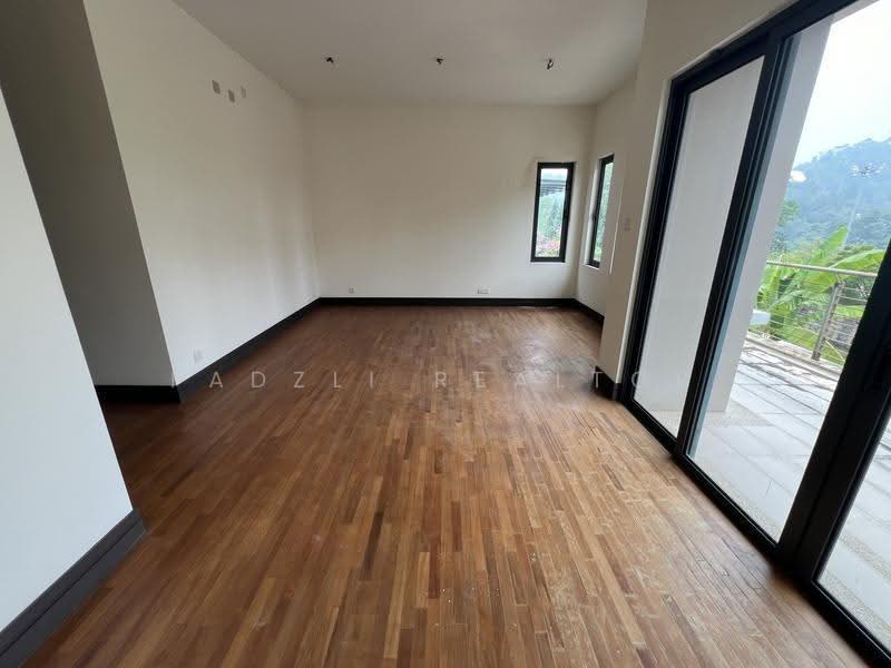 Rumah Berkembar untuk Dijual di Desa Sri Hartamas (Sri Hartamas) - Fadzli Realtor - Living Room - PropertyGuru.com.my