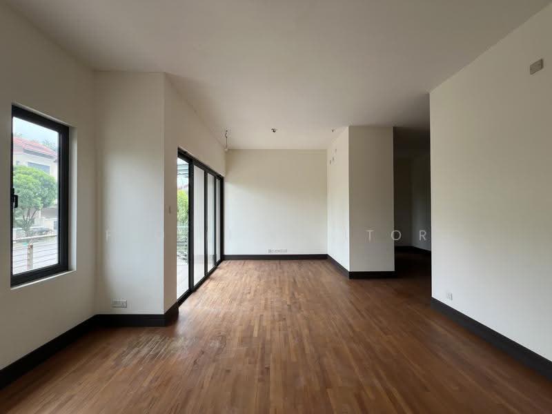 Rumah Berkembar untuk Dijual di Desa Sri Hartamas (Sri Hartamas) - Fadzli Realtor - Living Room - PropertyGuru.com.my