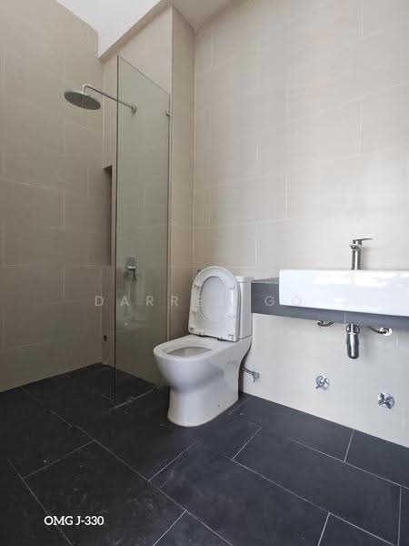 Rumah Berkembar untuk Dijual di Setia Alam (Selangor) - Darren Go - Bathroom - PropertyGuru.com.my