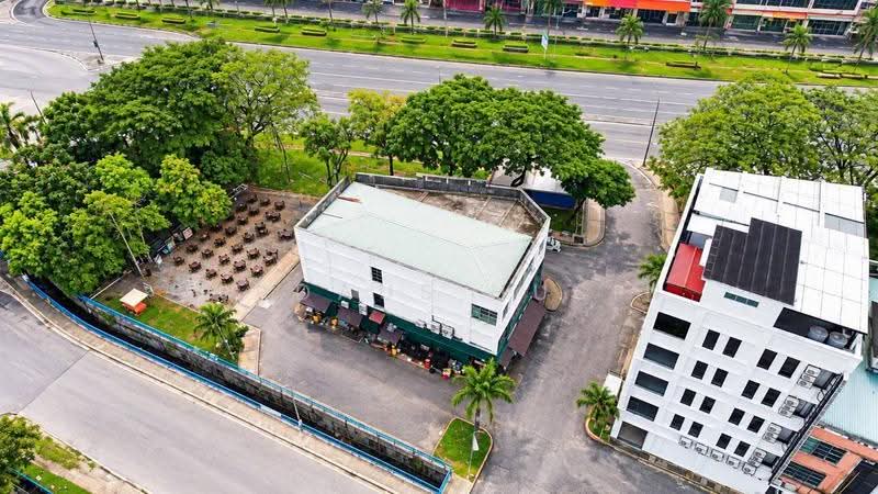 Commercial Bungalow for Sale in Seksyen 2, Taman Kinrara (Puchong) - Firdaus Husin - Exterior - PropertyGuru.com.my