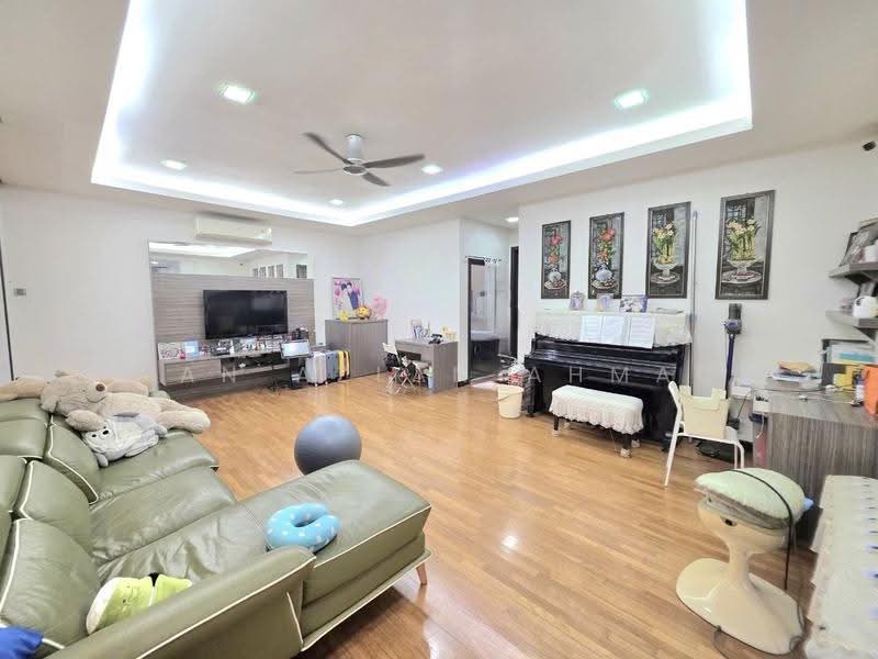 Semi-Detached House for Sale in Setia Eco Park (Setia Alam) - Wan Azlan Ahmad - Living Room - PropertyGuru.com.my