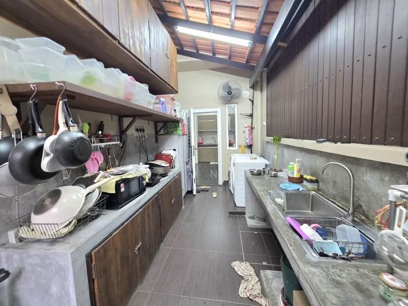Semi-Detached House for Sale in Setia Eco Park (Setia Alam) - Wan Azlan Ahmad - Kitchen - PropertyGuru.com.my