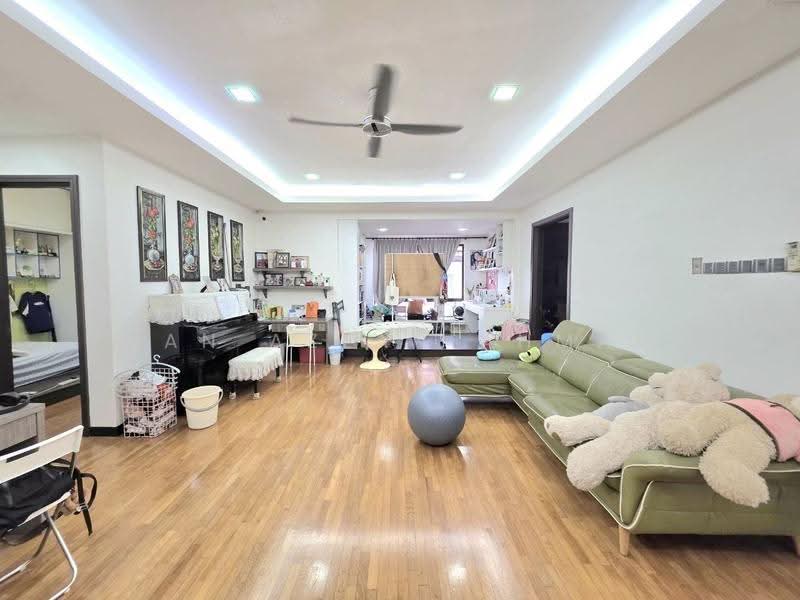 Semi-Detached House for Sale in Setia Eco Park (Setia Alam) - Wan Azlan Ahmad - Living Room - PropertyGuru.com.my
