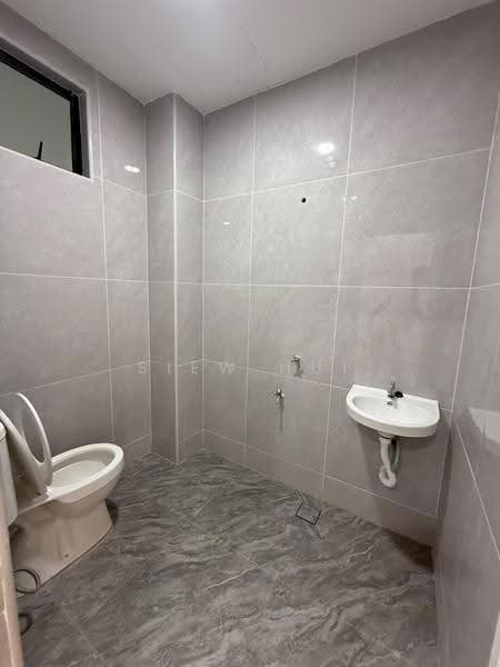 2-storey Terraced House for Sale in Taman Puteri Wangsa (Ulu Tiram) - Siew Hui - Bathroom - PropertyGuru.com.my