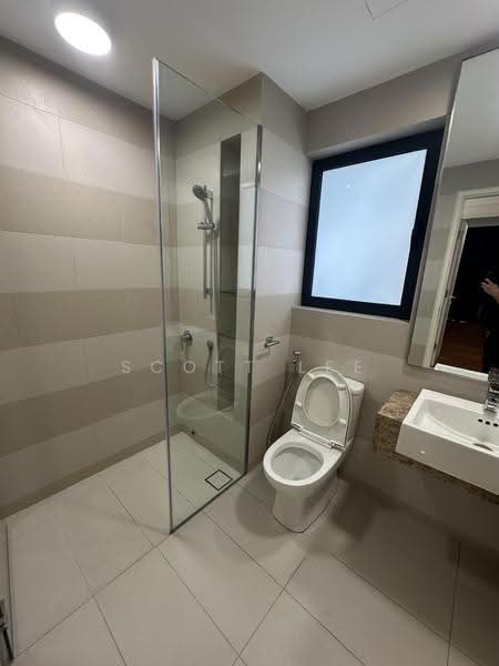 Kondominium untuk Dijual di Westside Three - Scott Lee - Bathroom - PropertyGuru.com.my