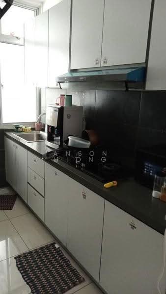 Kediaman Servis untuk Dijual di SKS Habitat - Anson Hiong - Kitchen - PropertyGuru.com.my