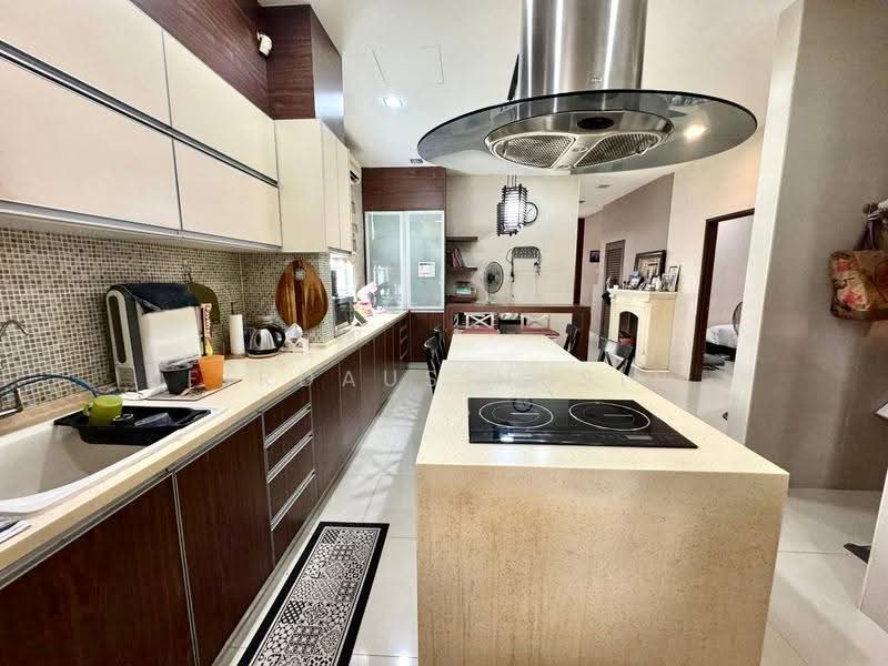 Rumah Banglo untuk Dijual di Bandar Putra Permai (Seri Kembangan) - Firdaus Husin - PropertyGuru.com.my