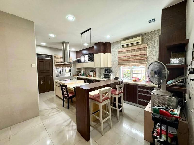 Rumah Banglo untuk Dijual di Bandar Putra Permai (Seri Kembangan) - Firdaus Husin - PropertyGuru.com.my