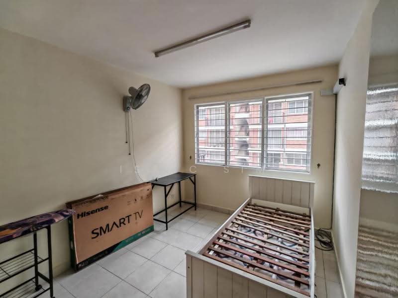 Pangsapuri untuk Disewa di Villa Residence - Isaac Sim - Bedroom - PropertyGuru.com.my