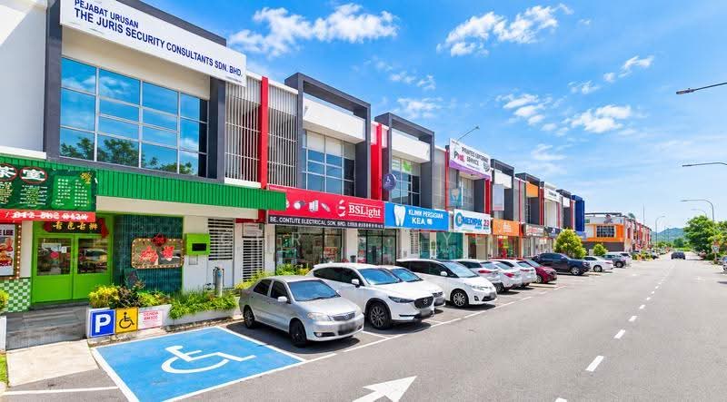 Shop / Office for Sale in Shah Alam (Selangor) - Chris Tye - Exterior - PropertyGuru.com.my