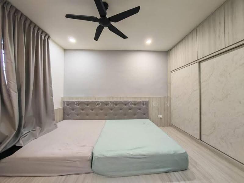 2-storey Terraced House for Sale in Taman Bukit Kempas (Tampoi) - Elston Chong - Bedroom - PropertyGuru.com.my