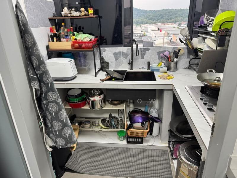Kediaman Servis untuk Disewa di ANYA at Shorea Park - Hanz Low - Kitchen - PropertyGuru.com.my