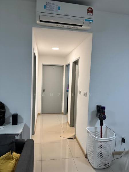 Kediaman Servis untuk Disewa di ANYA at Shorea Park - Hanz Low - Corridor - PropertyGuru.com.my
