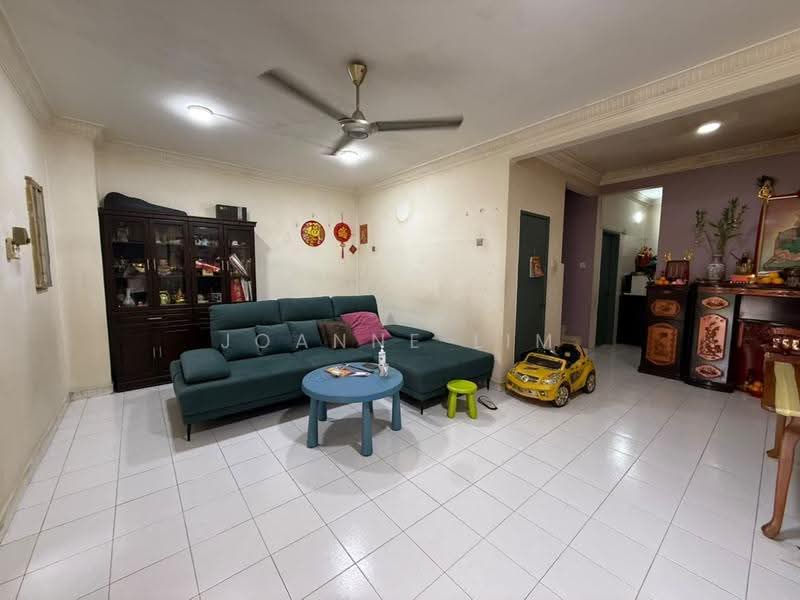 Terraced House for Sale in Bandar Botanic (Klang) - Joanne Lim - Living Room - PropertyGuru.com.my