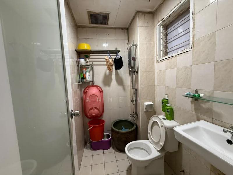 Terraced House for Sale in Bandar Botanic (Klang) - Joanne Lim - Bathroom - PropertyGuru.com.my