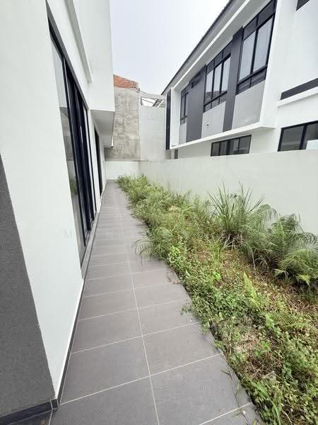 Rumah Kluster untuk Dijual di Austin Crest (Johor Bahru) - Mang Janet - PropertyGuru.com.my