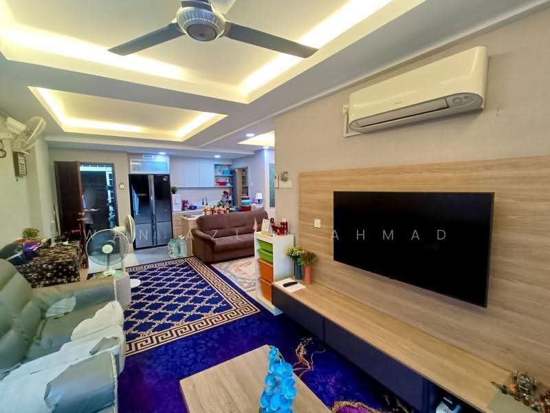 Kondominium untuk Dijual di Pangsapuri Saujana Gombak - Wan Azlan Ahmad - Living Room - PropertyGuru.com.my