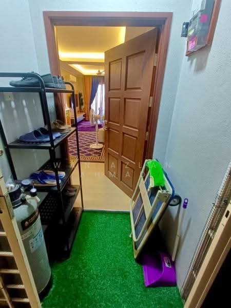 Kondominium untuk Dijual di Pangsapuri Saujana Gombak - Wan Azlan Ahmad - Living Room - PropertyGuru.com.my