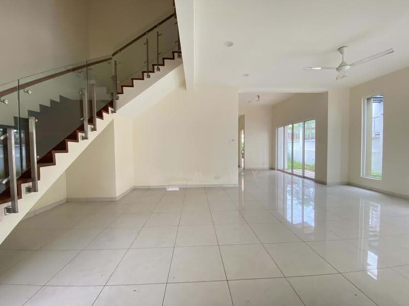 Semi-Detached House for Rent in D'Kayangan (Shah Alam) - Yeoh WY - Living Room - PropertyGuru.com.my