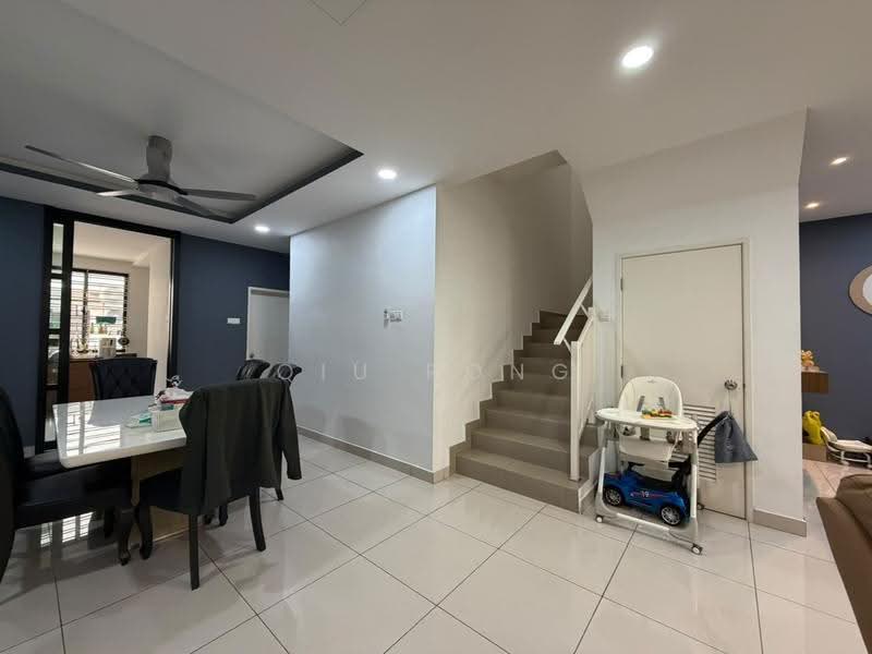 2-storey Terraced House for Sale in Taman Austin Duta (Tebrau) - Qiu Rong - Dining Room - PropertyGuru.com.my