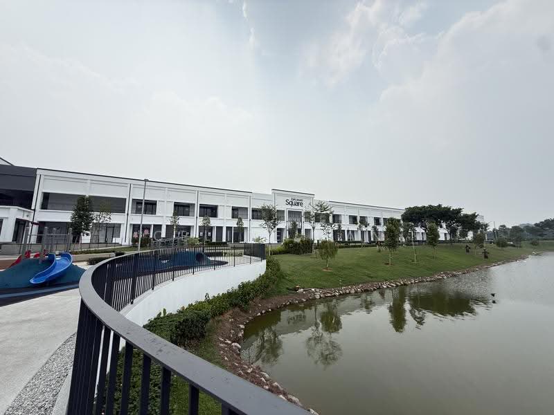 Ruang Niaga untuk Disewa di Bandar Puncak Alam (Puncak Alam) - Celine Gan - Exterior - PropertyGuru.com.my