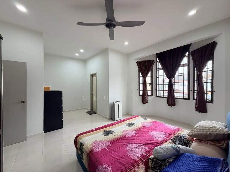 2-storey Terraced House for Sale in Taman Nusa Bestari (Iskandar Puteri (Nusajaya)) - Iden Tan - Bedroom - PropertyGuru.com.my