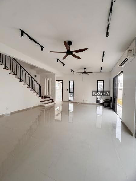 Semi-Detached House for Rent in Alam Impian (Shah Alam) - Hao Kai Khaw - Living Room - PropertyGuru.com.my