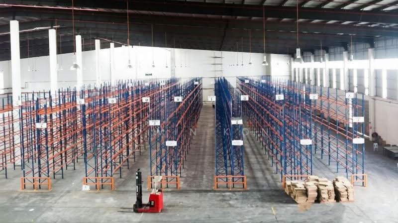 Warehouse for Rent in Subang Jaya (Selangor) - Edwin Kon - PropertyGuru.com.my