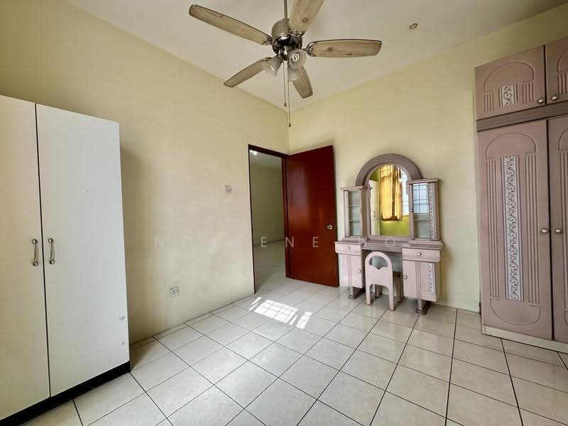 Apartment for Sale at Angkasa Apartment - NOREENE HO - Bedroom - PropertyGuru.com.my