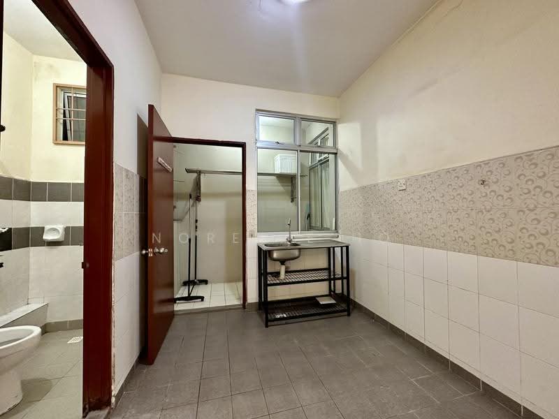 Apartment for Sale at Angkasa Apartment - NOREENE HO - Bathroom - PropertyGuru.com.my