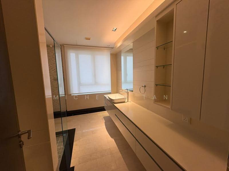 Kondominium untuk Dijual di Quayside Seafront Resort Condominiums - Michelle Tan - Bathroom - PropertyGuru.com.my