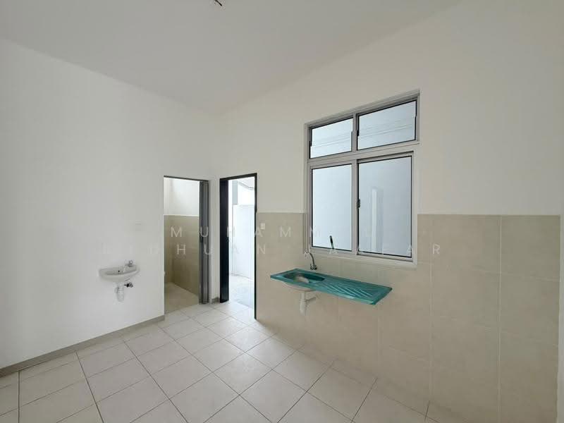 Rumah Bandar untuk Dijual di Ayer Molek (Melaka) - Muhammad Ridhuan Jaafar - Kitchen - PropertyGuru.com.my