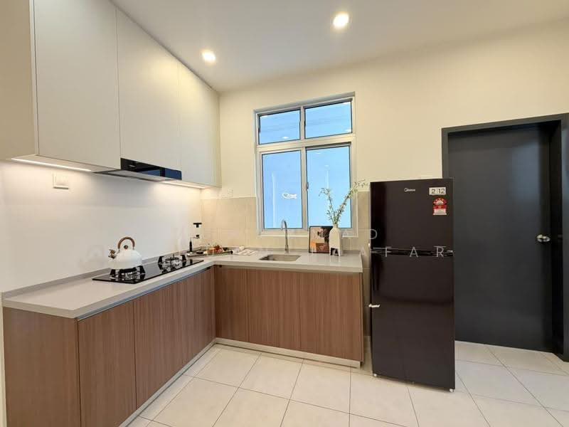 Rumah Bandar untuk Dijual di Ayer Molek (Melaka) - Muhammad Ridhuan Jaafar - Kitchen - PropertyGuru.com.my