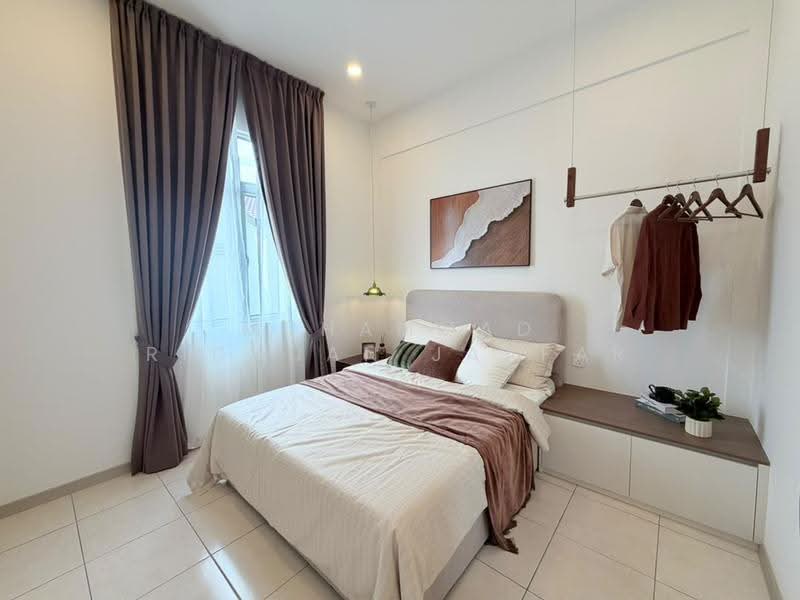 Rumah Bandar untuk Dijual di Ayer Molek (Melaka) - Muhammad Ridhuan Jaafar - Bedroom - PropertyGuru.com.my